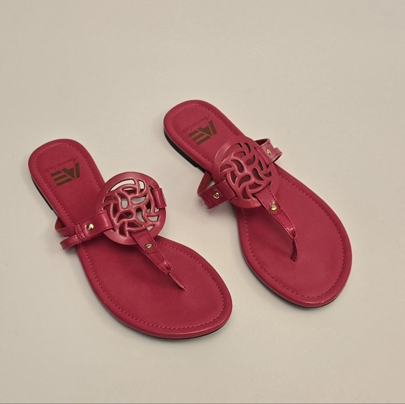 American Eagle Pink Sandals - Picture 1 of 3
